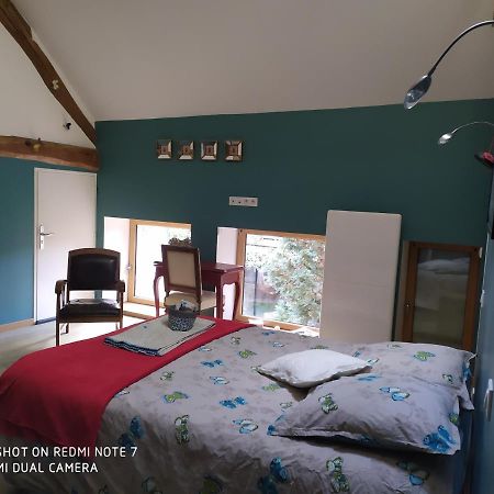 Bed and Breakfast Le Nid D'Hirondelles Perthes-en-Gatinais Экстерьер фото